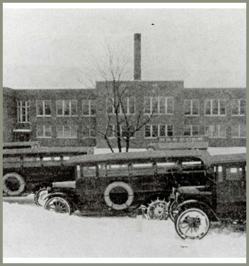 Richland Consolidated School.png